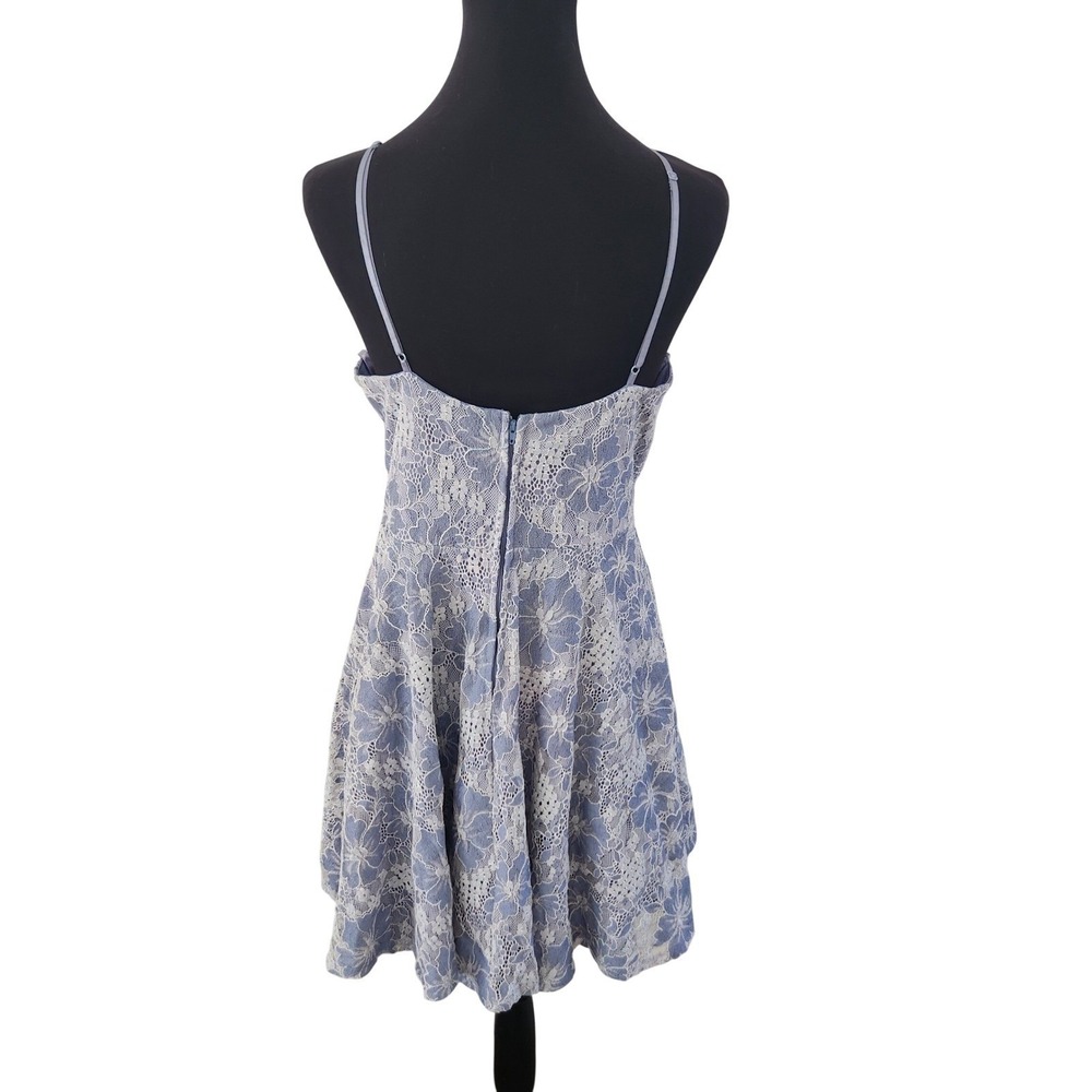 City Triangles Blue & White Lace Halter Mini Dress Illusion Waist 13 jr - Picture 6 of 8
